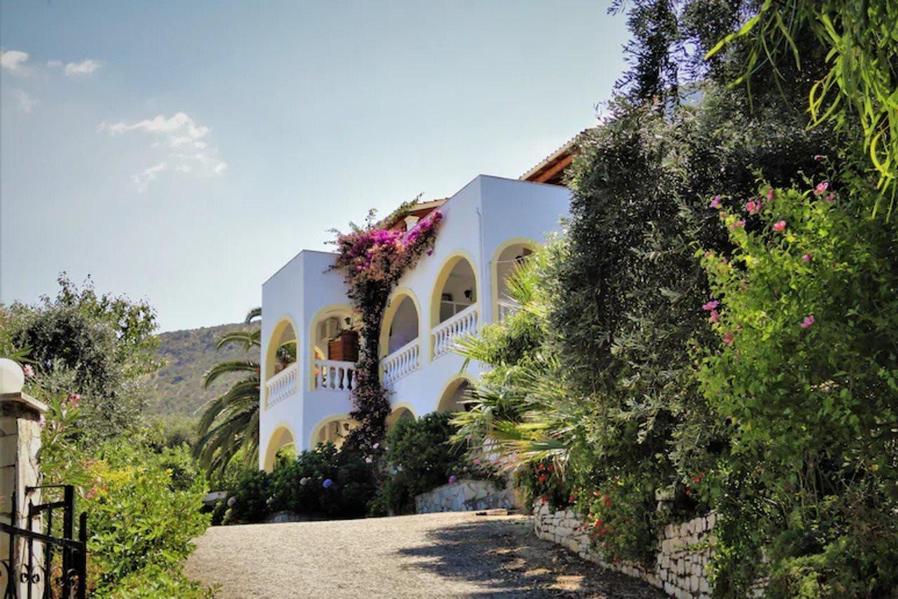 Dionysos Apartments Apraos المظهر الخارجي الصورة